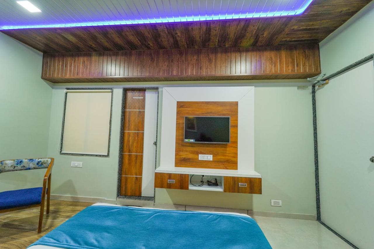 The Nest Residency Hotel Ahmedabad Exterior foto
